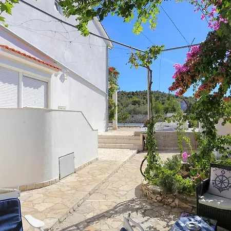 Razanj 17867c Apartamento *